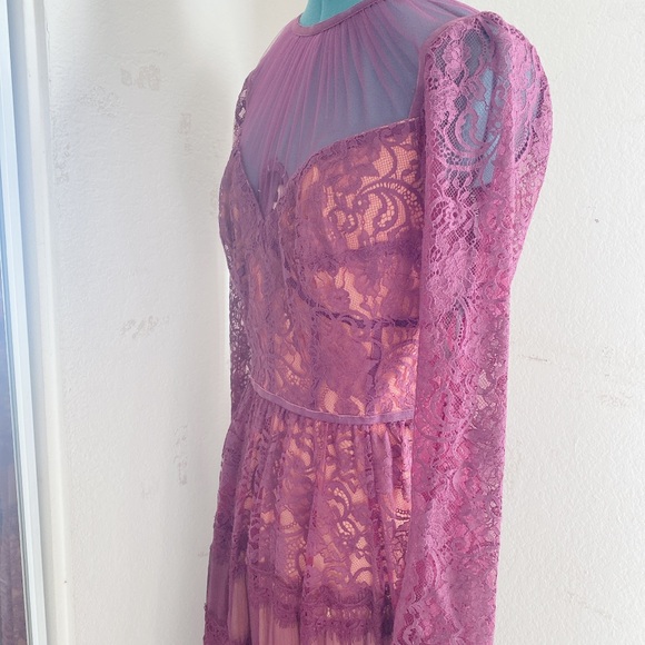 MAROON BERRY TADASHI SHOJI LACE CORSET MIDI DRESS SZ 6 - Picture 11 of 15